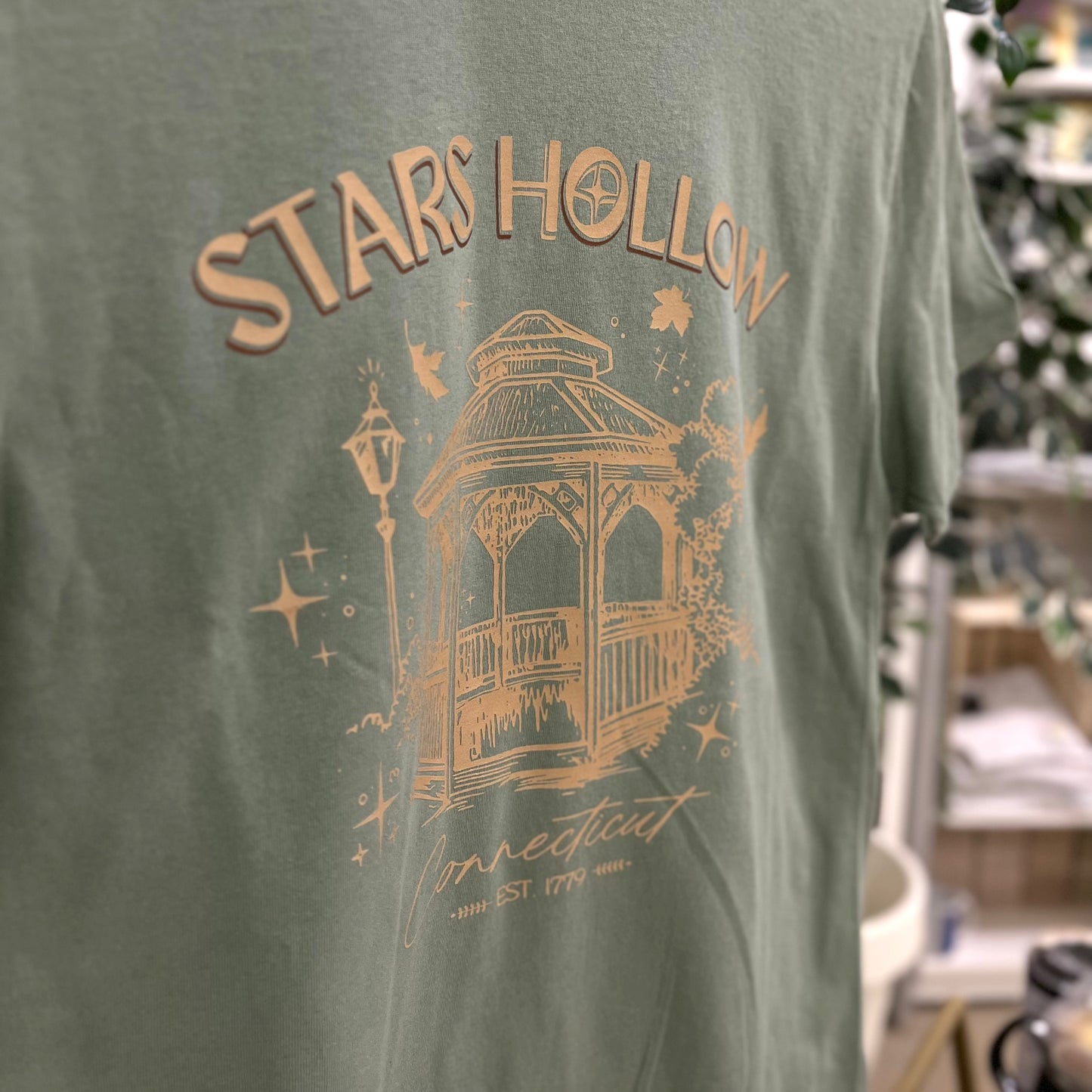 Stars Hollow Gazebo Green T-Shirt